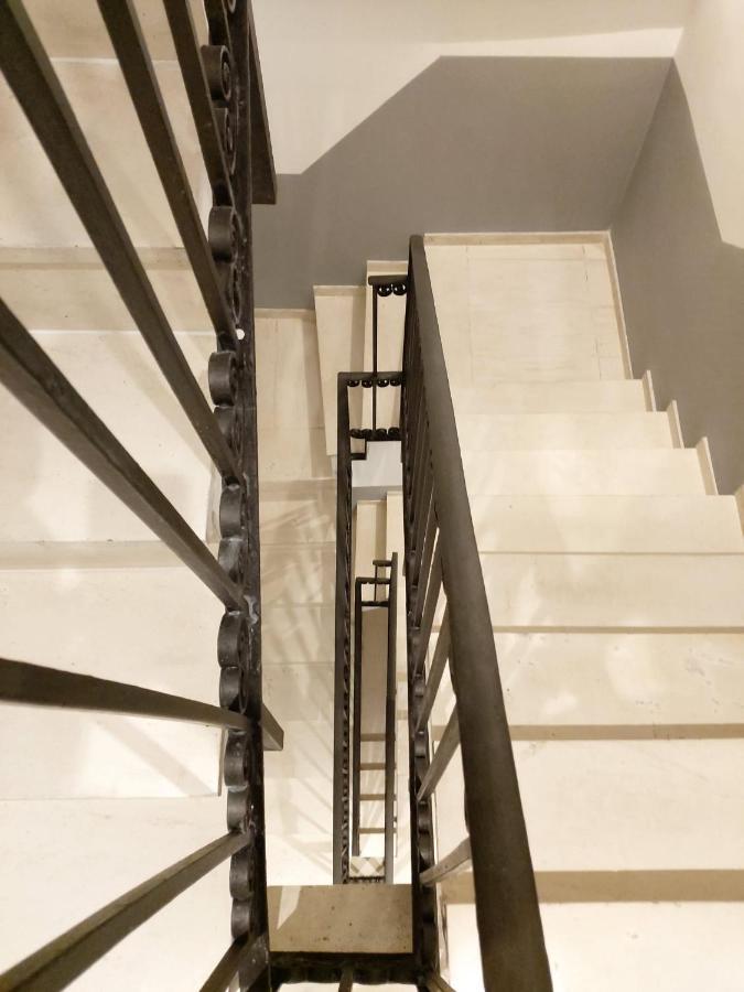 Apartamento Nuevo Y Reformado Al Lado De La Gran Via Madrilena 外观 照片